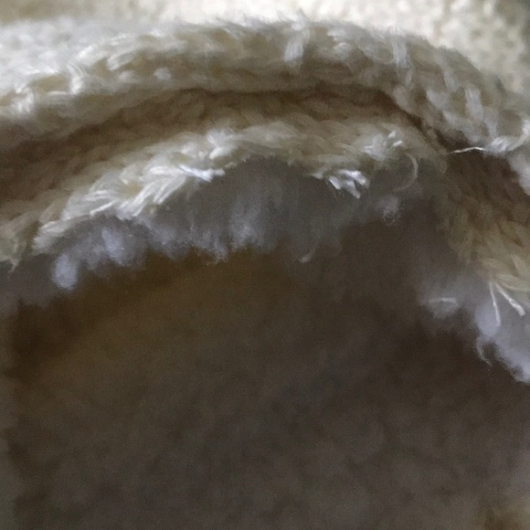 NWOT butter yellow long thick crew neck pull on sherpa lined sweatshirt size L - Picture 15 of 16